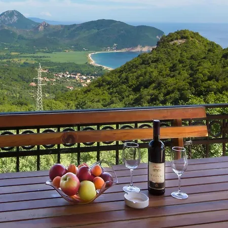 Villa Robinson Петровац Экстерьер фото